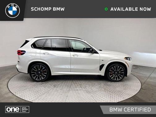 2025 BMW X5 M60i