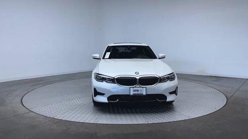 Mineral White Metallic 2021 BMW 330 i xDrive
