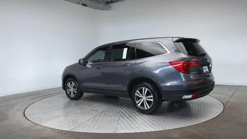 2016 Honda Pilot EX-L w/ Navigation