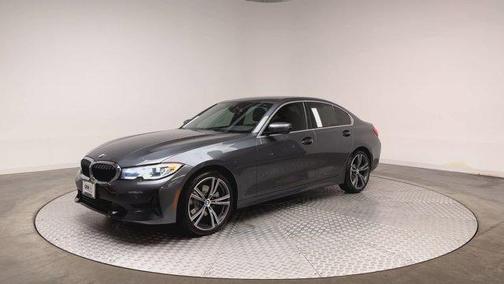 2022 BMW 330 i xDrive