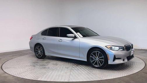 2020 BMW 330 i xDrive