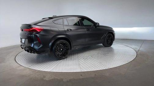 2025 BMW X6 M Base