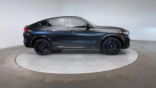 2025 BMW X6 M Base