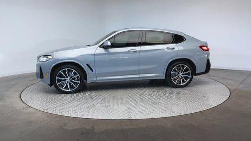 2022 BMW X4 xDrive30i