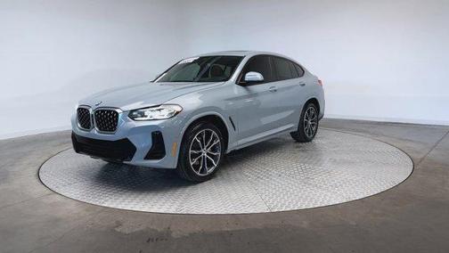 2022 BMW X4 xDrive30i