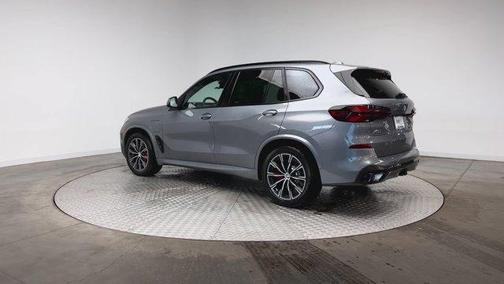 2026 BMW X5 PHEV xDrive50e