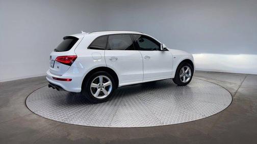 2017 Audi Q5 2.0T Premium Plus