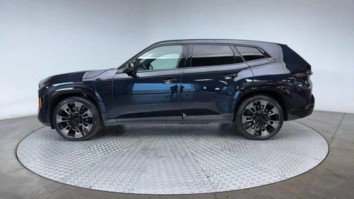 2023 BMW XM Base