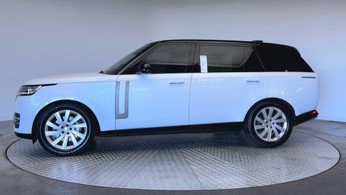 2024 Land Rover Range Rover P400 SE