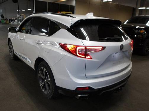 2022 Acura RDX Advance Package
