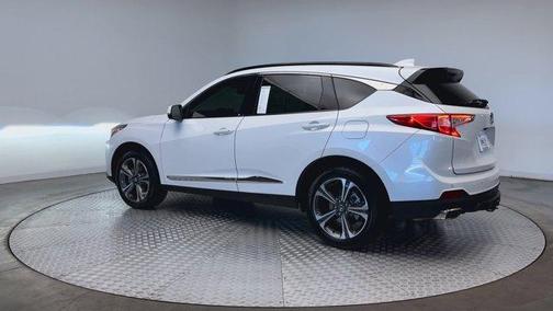 2022 Acura RDX Advance Package