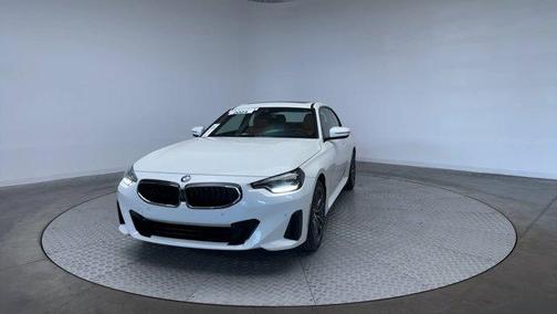 2024 BMW 230 i xDrive