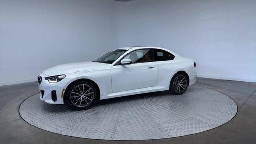 2024 BMW 230 i xDrive