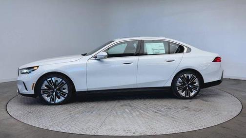 2026 BMW i5 xDrive40