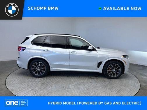 Mineral White Metallic 2026 BMW X5 PHEV xDrive50e