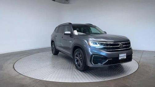 2021 Volkswagen Atlas 3.6 V6 SE w/ Technology R-Line