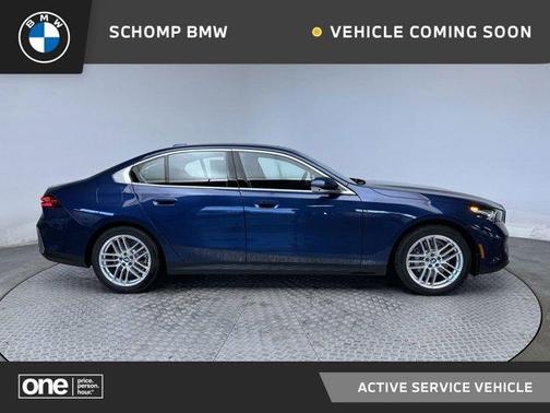 2025 BMW 530 i xDrive