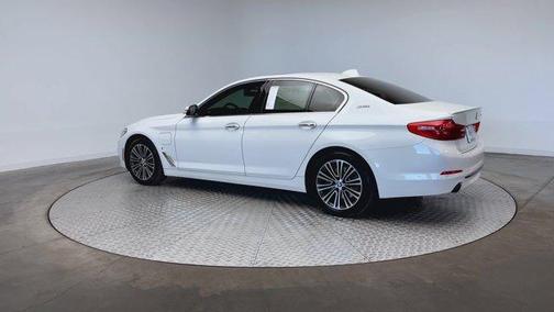 2018 BMW 530e xDrive iPerformance