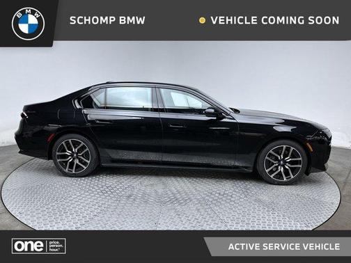 Black Sapphire Metallic 2025 BMW i7 xDrive60