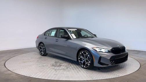 2025 BMW 330 i xDrive