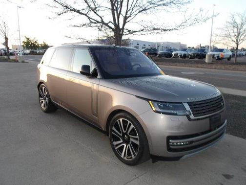 2023 Land Rover Range Rover P400 SE