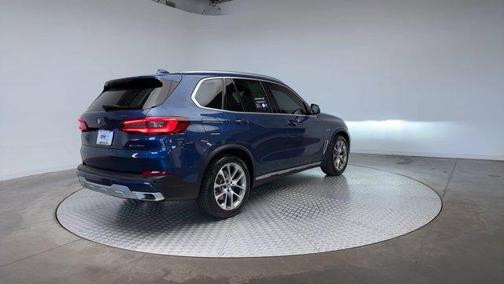 2023 BMW X5 PHEV xDrive45e
