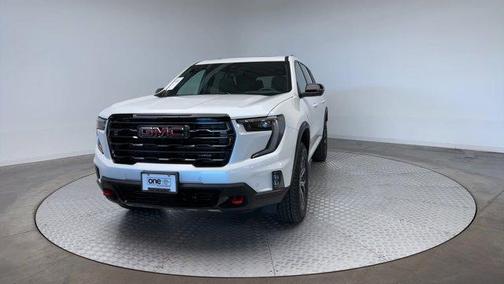 2025 GMC Acadia AT4