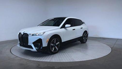 Mineral White Metallic 2024 BMW iX xDrive50