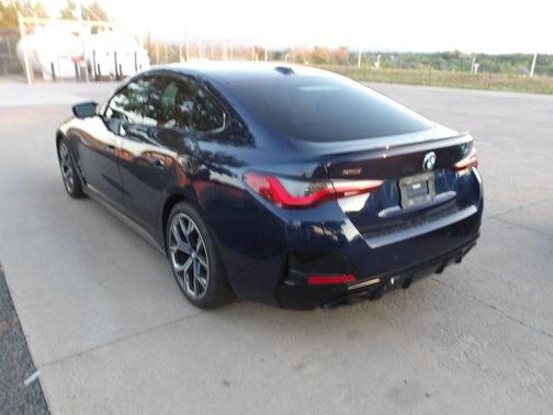 Tanzanite Blue II Metallic 2022 BMW M440 Gran Coupe i xDrive
