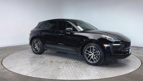 2023 Porsche Macan Base