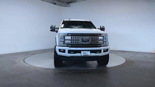White Platinum Tri-Coat Metallic 2019 Ford F-250 Platinum