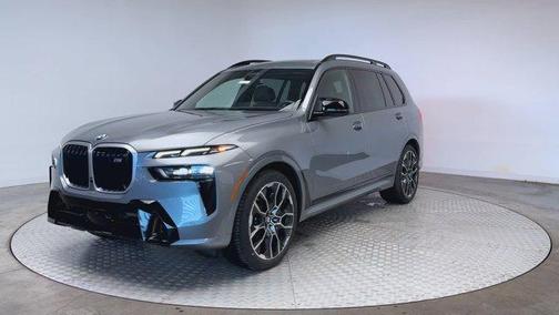 2026 BMW X7 M60i