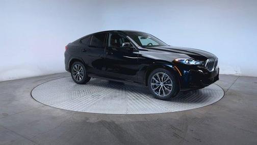 2025 BMW X6 xDrive40i
