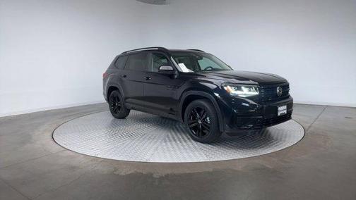 2022 Volkswagen Atlas 3.6 V6 SEL R-Line Black