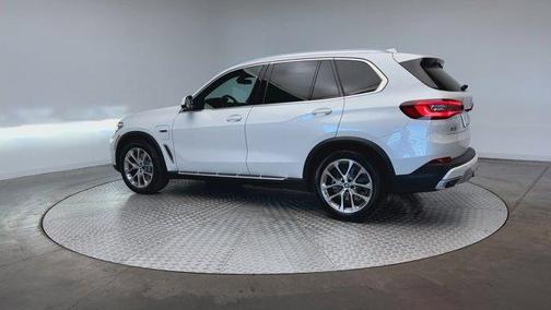 2022 BMW X5 PHEV xDrive45e
