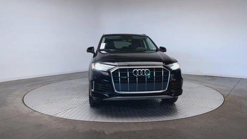 2020 Audi Q7 55 Premium Plus