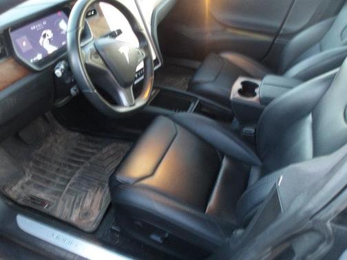 2020 Tesla Model S Long Range