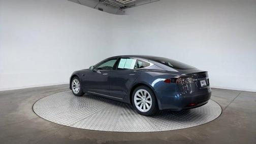 2020 Tesla Model S Long Range