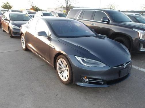 2020 Tesla Model S Long Range