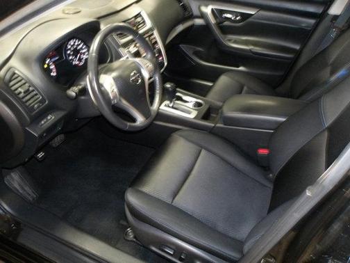 2017 Nissan Altima 2.5 SR