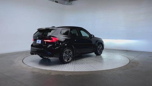 2024 BMW X1 M35i