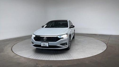 2019 Volkswagen Jetta 1.4T R-Line