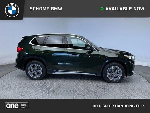 San Remo Green Metallic 2025 BMW X1 xDrive28i