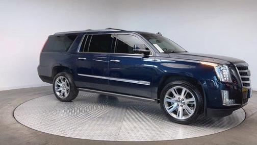 2017 Cadillac Escalade ESV Premium Luxury