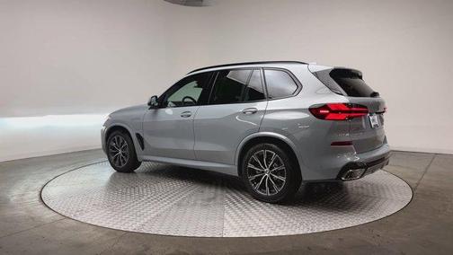 2026 BMW X5 PHEV xDrive50e