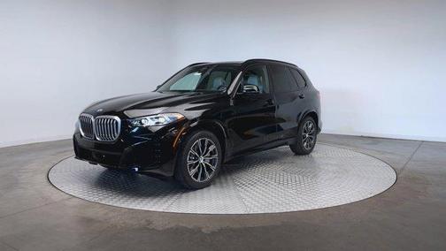 Black Sapphire Metallic 2026 BMW X5 PHEV xDrive50e