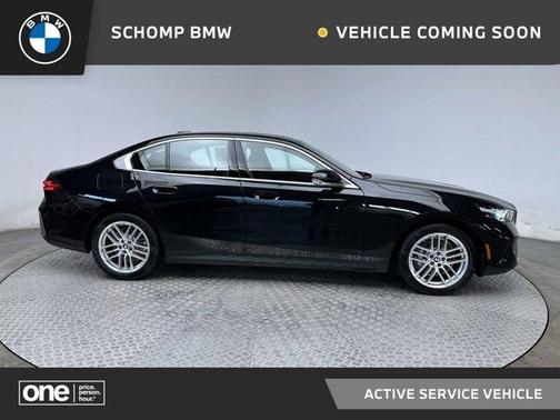 2025 BMW 530 i xDrive