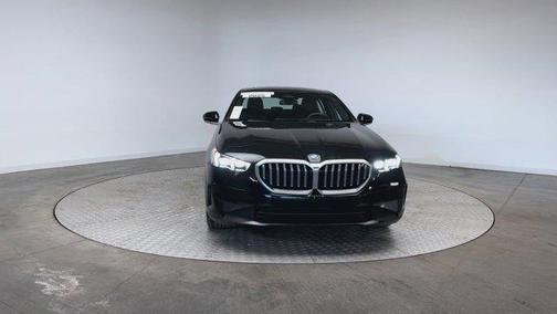 2025 BMW 530 i xDrive