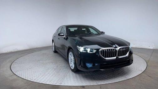 2025 BMW 530 i xDrive