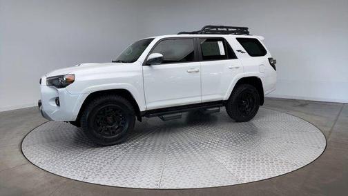 2022 Toyota 4Runner TRD Off Road